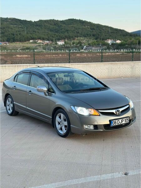 Sahibinden Honda Civic 1.6 Elegance 2007 Model 325.000 km Bej