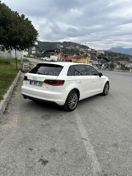 Sahibinden Audi A3 Sportback 1.6 TDI Attraction 2015 Model Antalya 190.000 km Beyaz 3