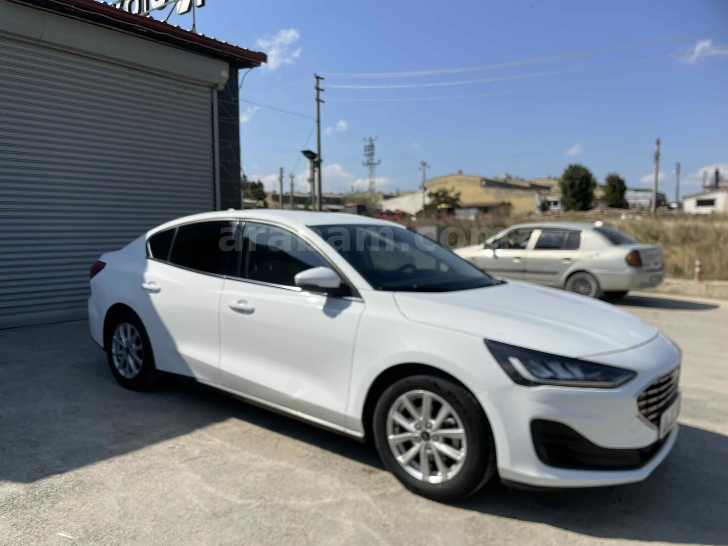 Sahibinden 61.000 km’de tertemiz 2023 focus 6