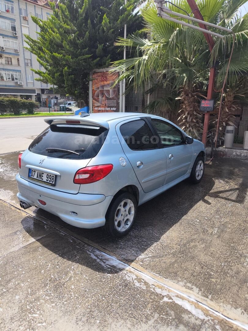 Sahibinden Peugeot 206 1.4 Feline 2006 Model 4