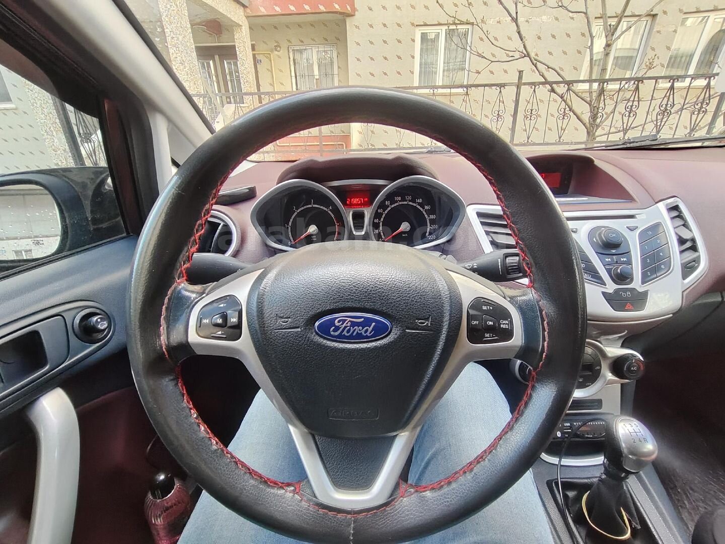 Sahibinden Ford Fiesta 1.4 TDCi Titanium X 2011 Model Erzurum 4