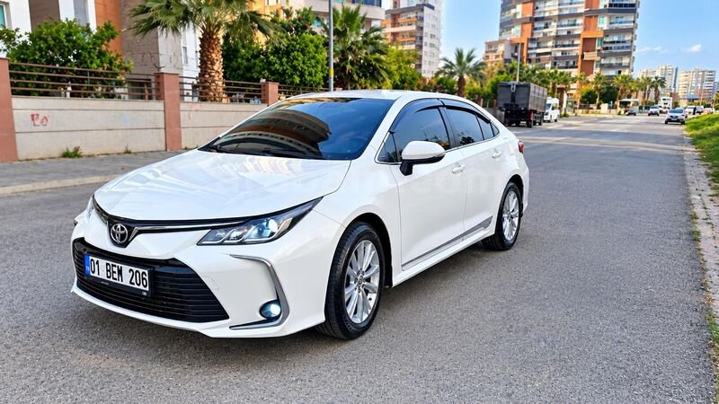 Sahibinden Toyota Corolla 1.5 Dream 2022 Model