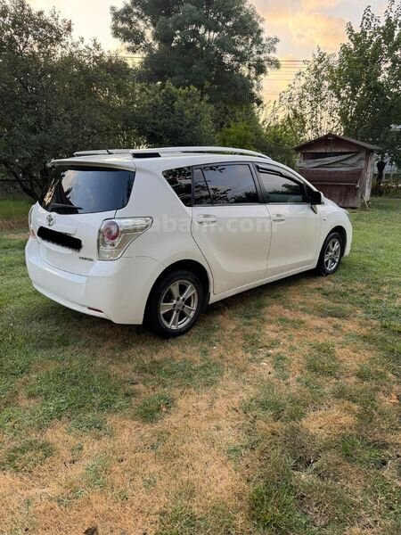 Sahibinden Toyota Verso 1.6 Premium 2011 Model