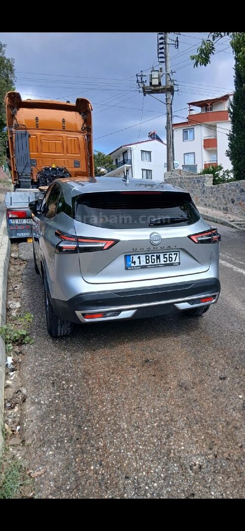 Sahibinden Nissan Qashqai 1.3 DIG-T Design Pack 2026 Model 4