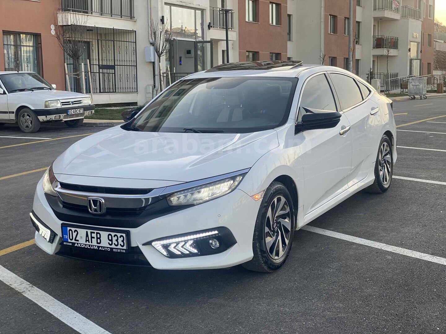 Sahibinden Honda Civic 1.6i VTEC Eco Executive 2018 Model 4