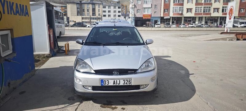 Sahibinden Ford Focus 1.6 Ambiente 2001 Model