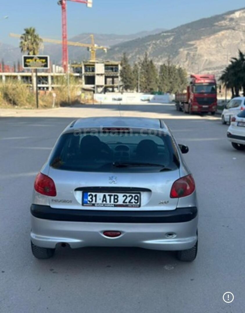 Sahibinden Peugeot 206 1.4 Premium 2004 Model 260.000 km Gri 5