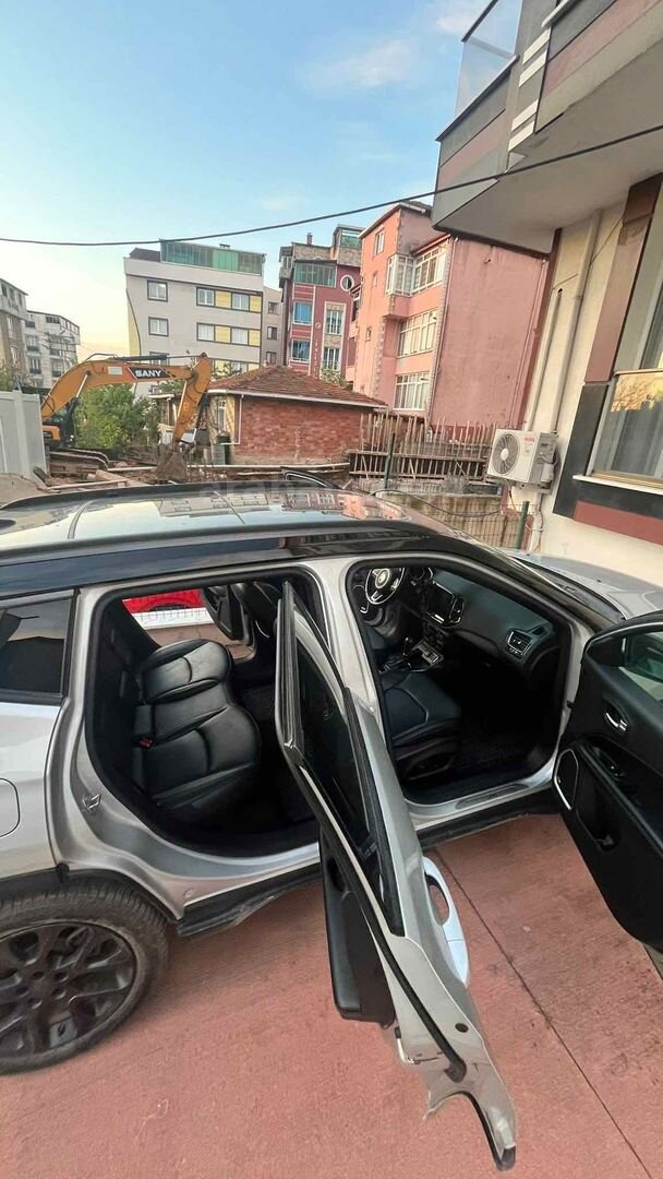 Sahibinden Jeep Compass 1.3 GSE S Limited 2021 Model 5