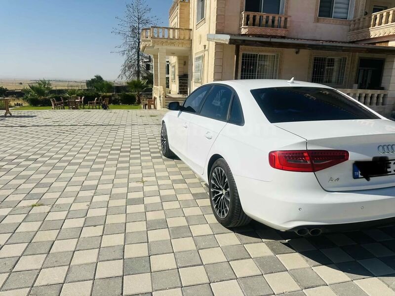 Sahibinden Audi A4 Sedan 2.0 TDI 2015 Model 260.000 km Beyaz 3