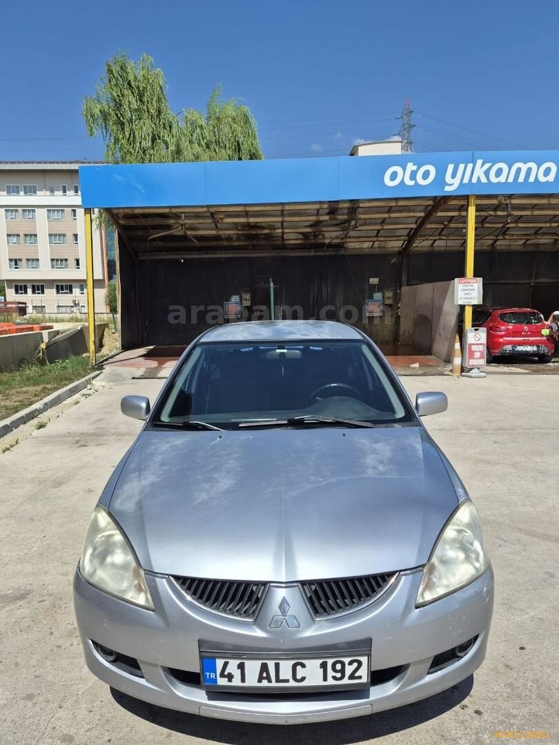 DÜŞÜK KM SORUNSUZ LANCER 1