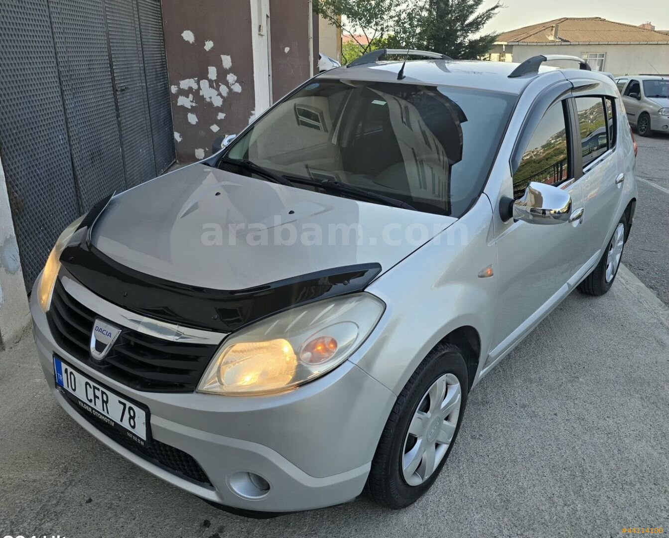 185 BİNDE DÜŞÜK KİLOMETRE DOLU PAKET KLİMA AKTİF SANDERO 7