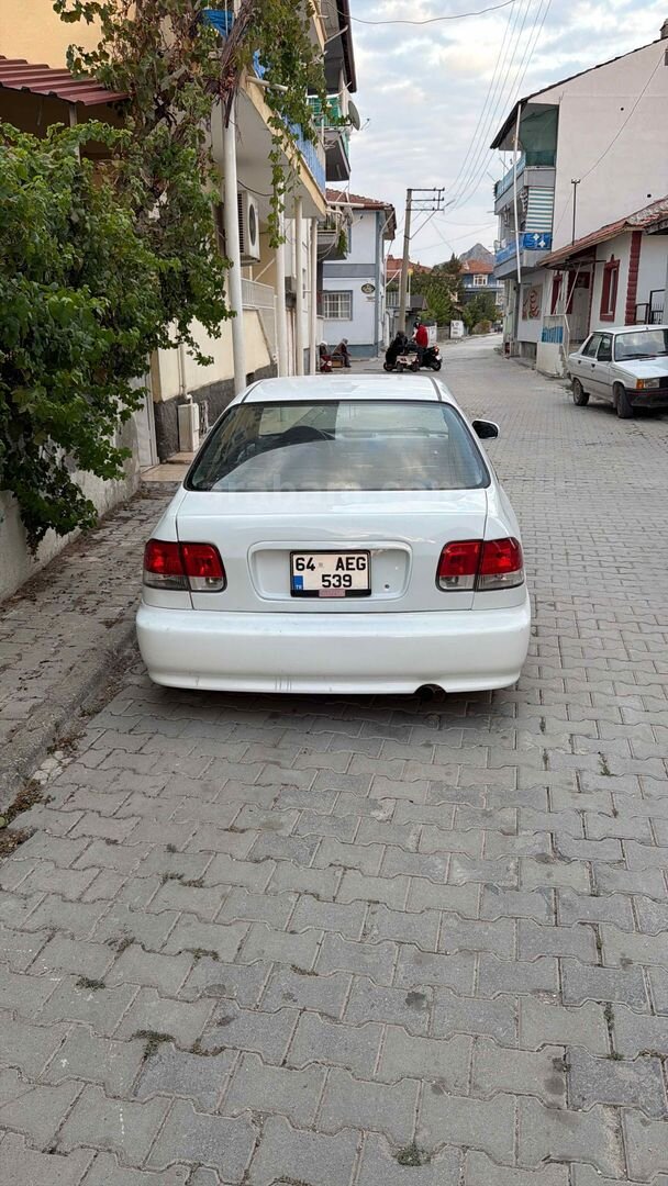 Sahibinden Honda Civic 1.4 i S 1998 Model 3