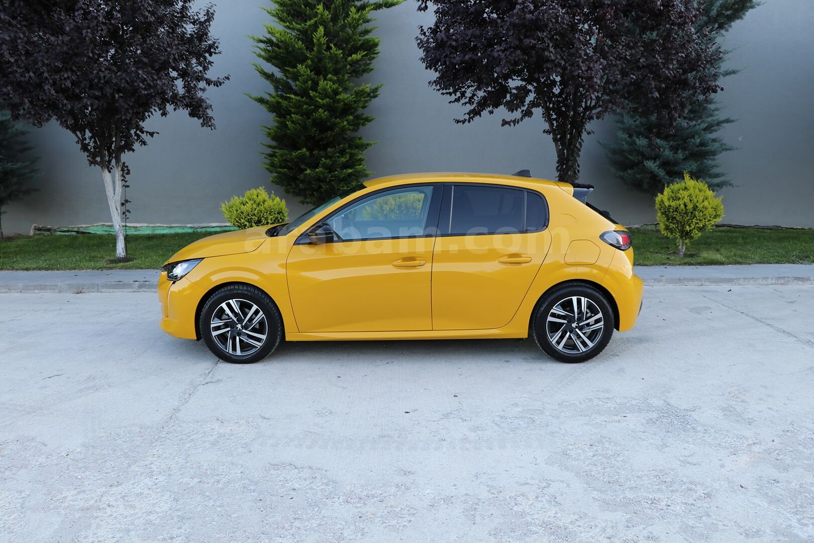 Sahibinden Peugeot 208 1.2 PureTech Allure Selection 2022 Model 2