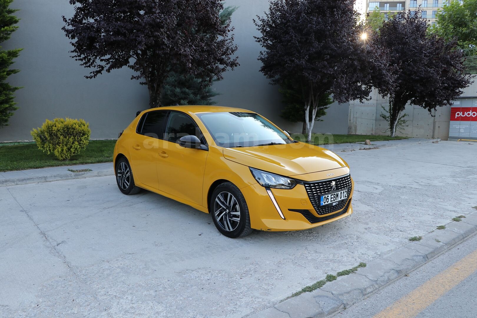 Sahibinden Peugeot 208 1.2 PureTech Allure Selection 2022 Model 6