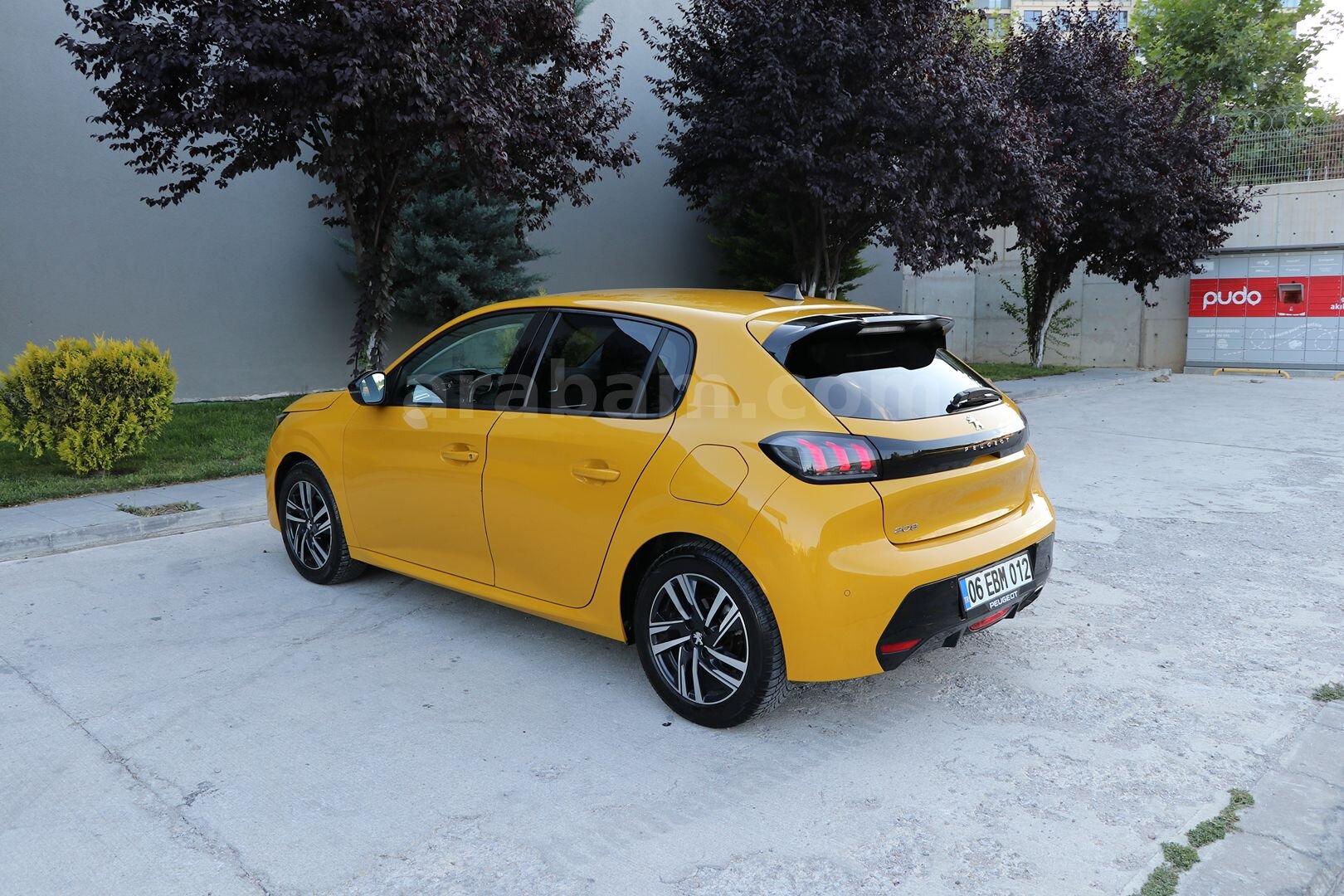 Sahibinden Peugeot 208 1.2 PureTech Allure Selection 2022 Model 7