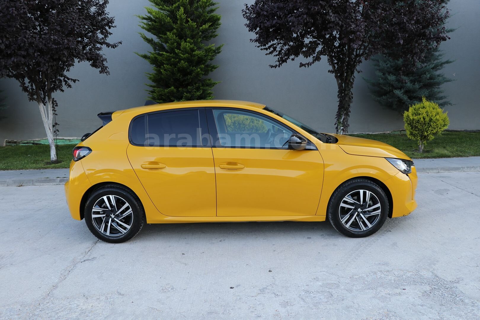 Sahibinden Peugeot 208 1.2 PureTech Allure Selection 2022 Model 3