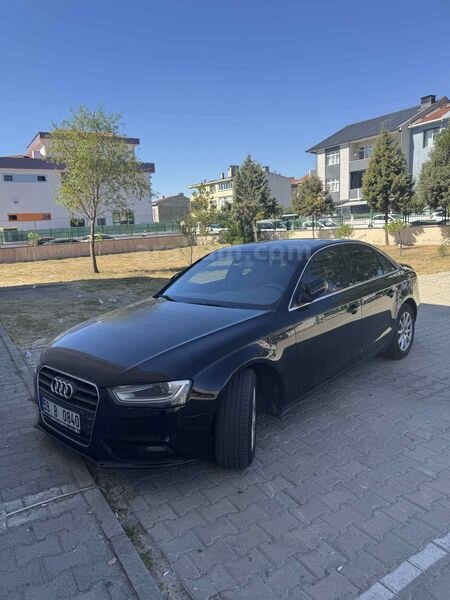 Sahibinden Audi A4 Sedan 2.0 TDI 2014 Model 3