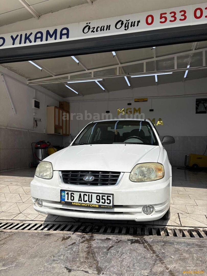 Bakımları yapılı 6 yıllık sahibinden masrafsız araç 1