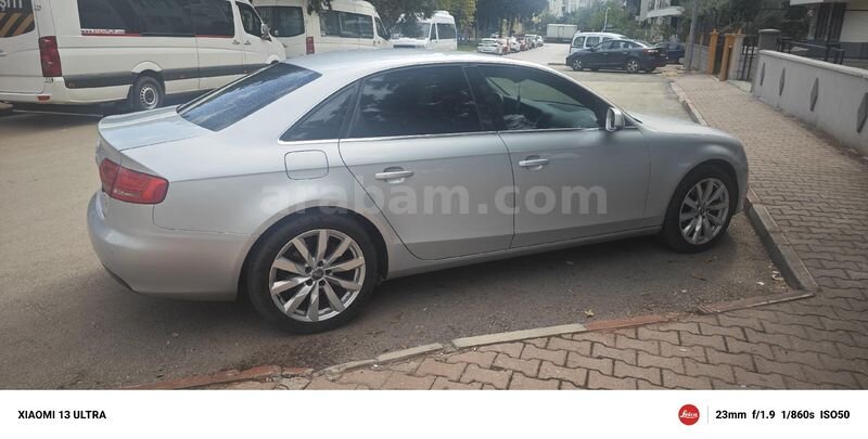 Sahibinden Audi A4 Sedan 2.0 TDI 2010 Model 350.000 km Gri (Gümüş) 3