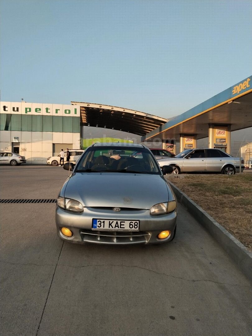 Sahibinden Hyundai Accent 1.5 GLS 1999 Model 1