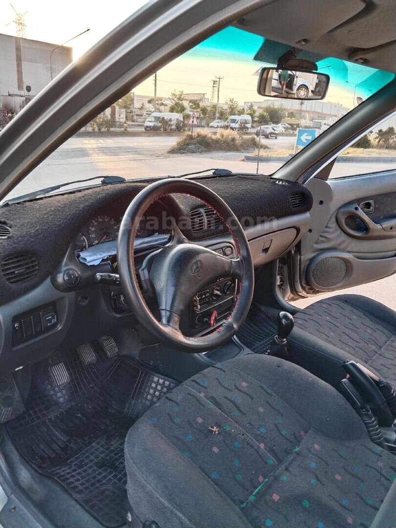 Sahibinden Hyundai Accent 1.5 GLS 1999 Model 4