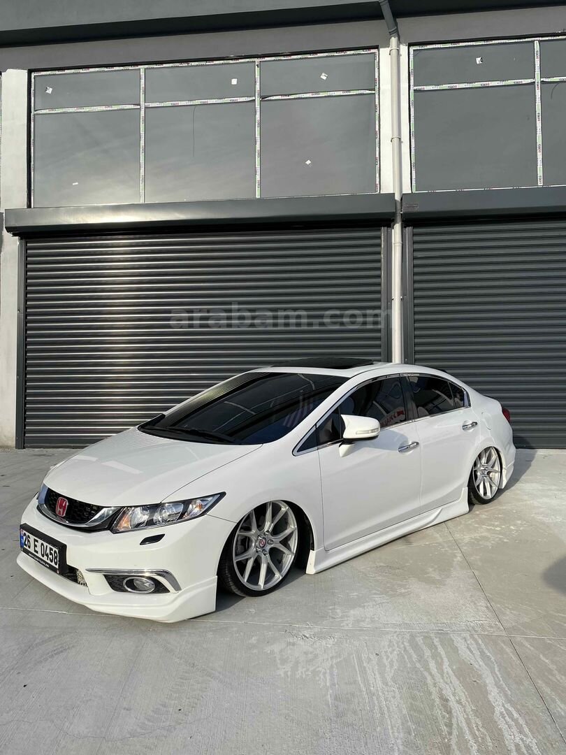 Sahibinden Honda Civic 1.6i VTEC Eco Elegance 2013 Model 4