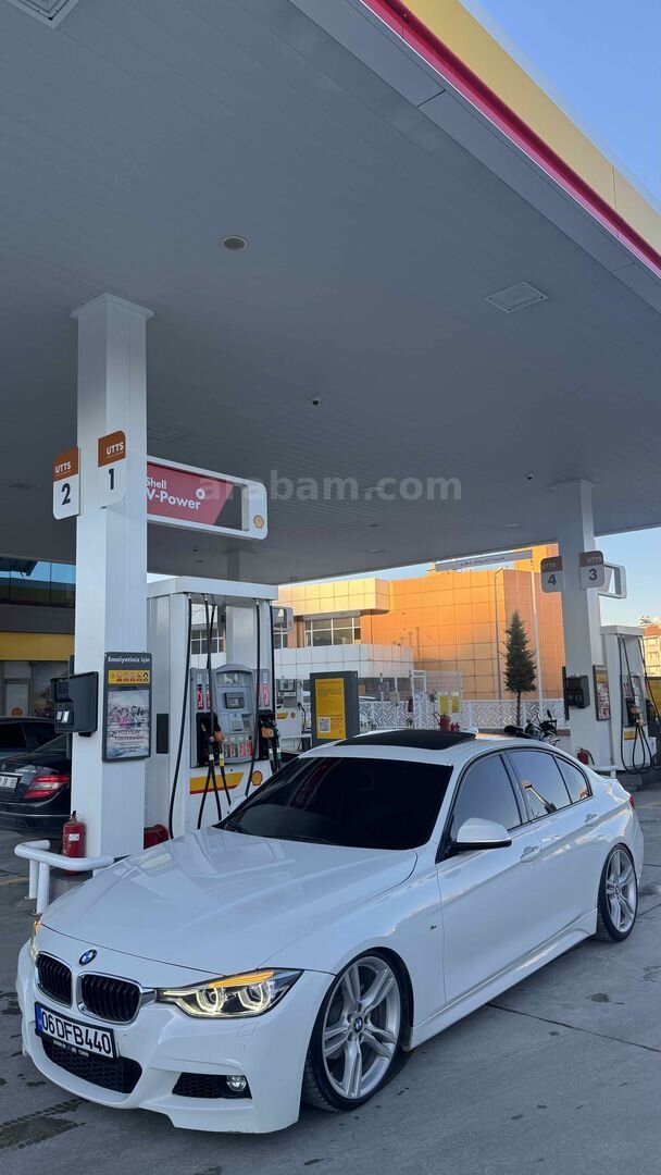 Sahibinden BMW 3 Serisi 320i ED 40th Year Edition 2015 Model 200.000 km Beyaz 7