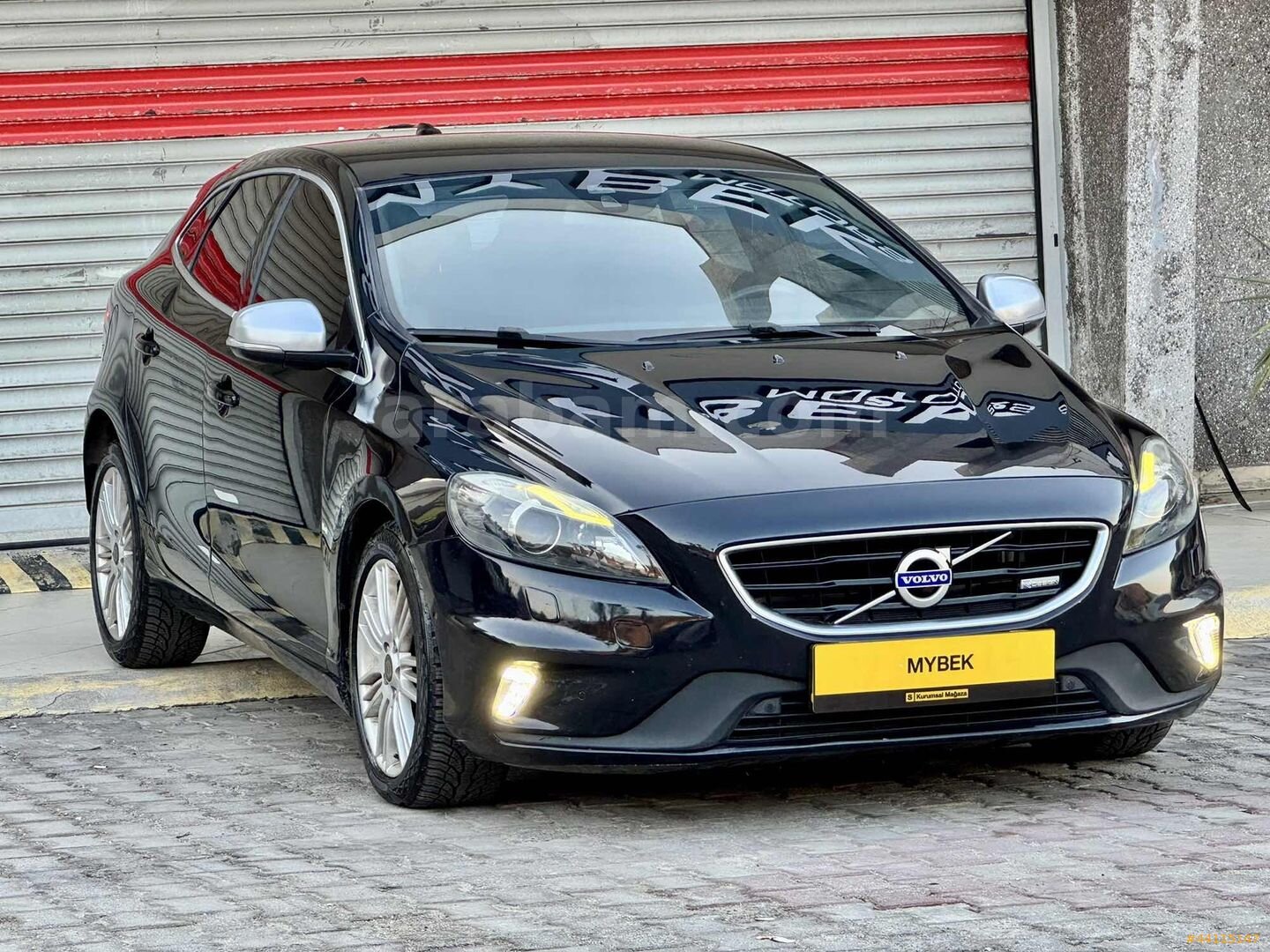 VOLVO V40 1.6D R-DESİNG DOLU DOLU DEĞİŞENSİZ 5