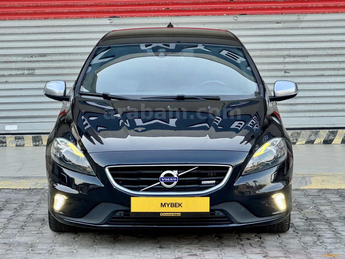 VOLVO V40 1.6D R-DESİNG DOLU DOLU DEĞİŞENSİZ 2