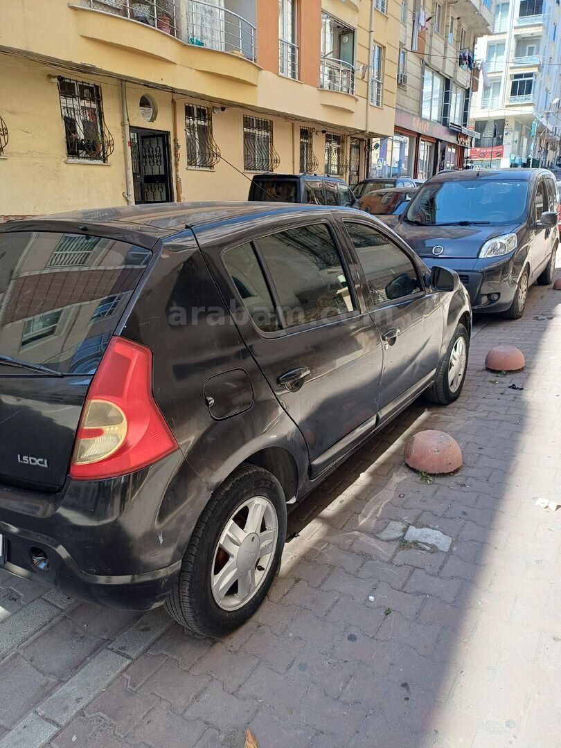 Sahibinden Dacia Sandero 1.5 dCi Black Line 2011 Model 4