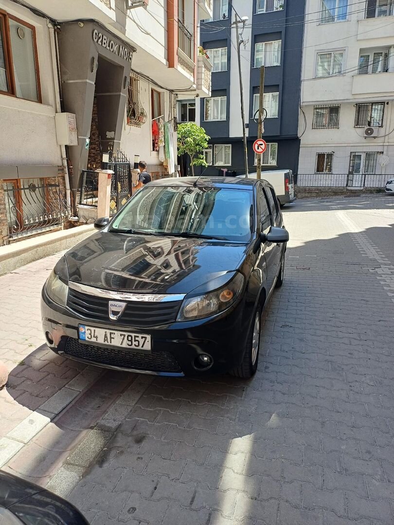 Sahibinden Dacia Sandero 1.5 dCi Black Line 2011 Model 1