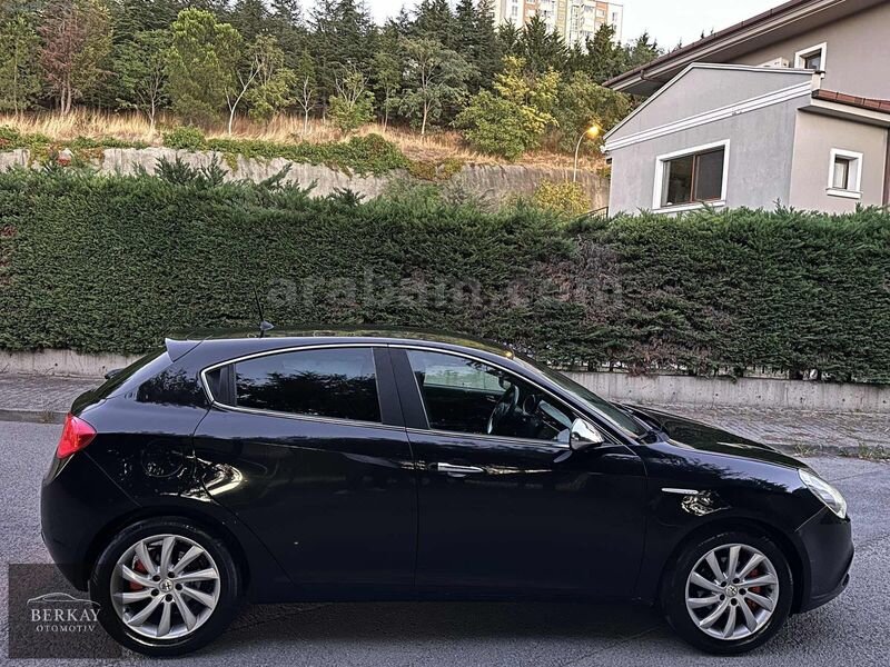 2014 Siyah Bakımlı Düsük Km Makyajlı Bakımlı Emsalsiz Diri 7