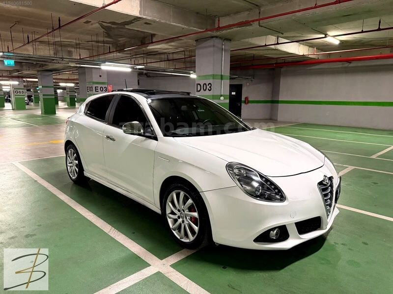 2016 Çıkış İLK SAHİP CAM TAVAN Dizel Alfa Romeo Giulietta 1.6JTD 2