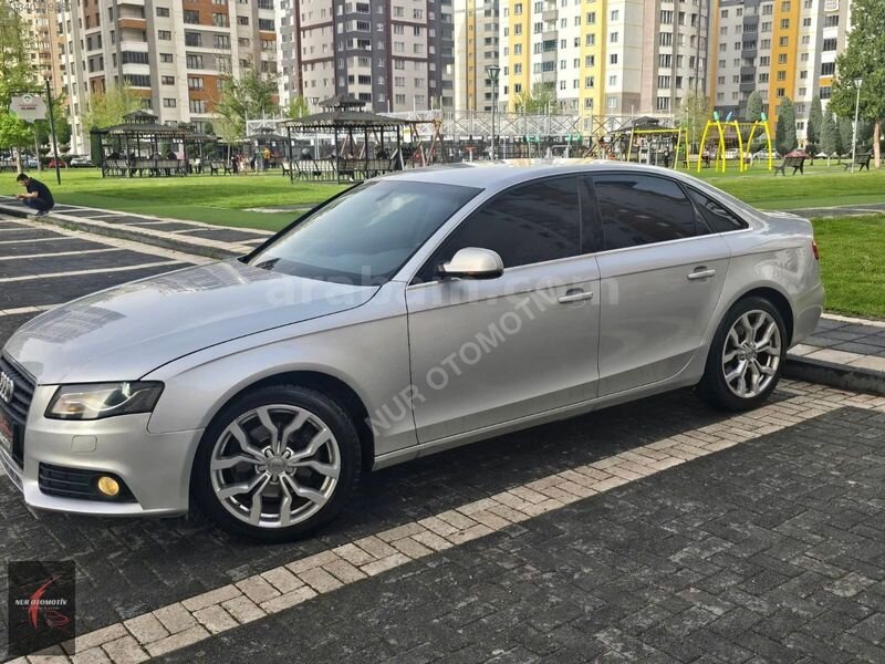 BAKIMLI OTOMATİK LEDPAKET 2011 AUDİ A4 1.8TFSİ MULTİTRONİC 120BG 2
