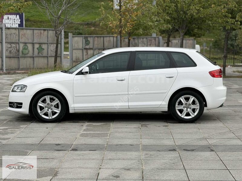 GALERİ55 TEN AUDİ A3 1.6 DİZEL OTOMATİK 144.000 KM DE 6