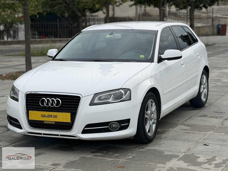 GALERİ55 TEN AUDİ A3 1.6 DİZEL OTOMATİK 144.000 KM DE 3