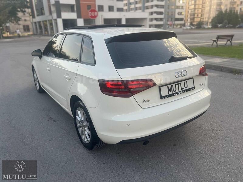 MUTLUDAN BOYASIZ HATASIZ 2014 AUDİ A3 SPORTBACK 1.6 TDI CAM TAV. 7