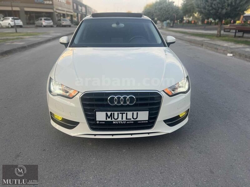 MUTLUDAN BOYASIZ HATASIZ 2014 AUDİ A3 SPORTBACK 1.6 TDI CAM TAV.