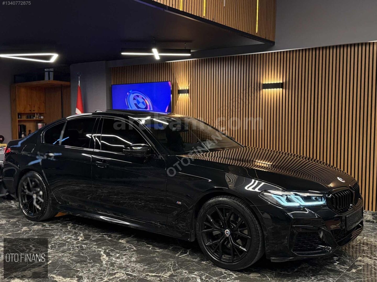 OTOFİNANS ORJİNAL SHADOW 2022 BMW 5.20İ 50.YIL M EDITION OTONOM+ 4
