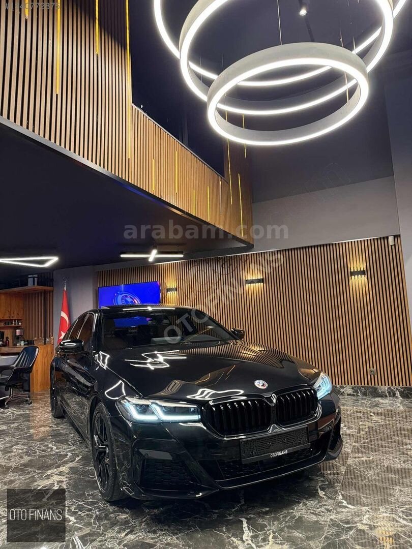 OTOFİNANS ORJİNAL SHADOW 2022 BMW 5.20İ 50.YIL M EDITION OTONOM+ 2