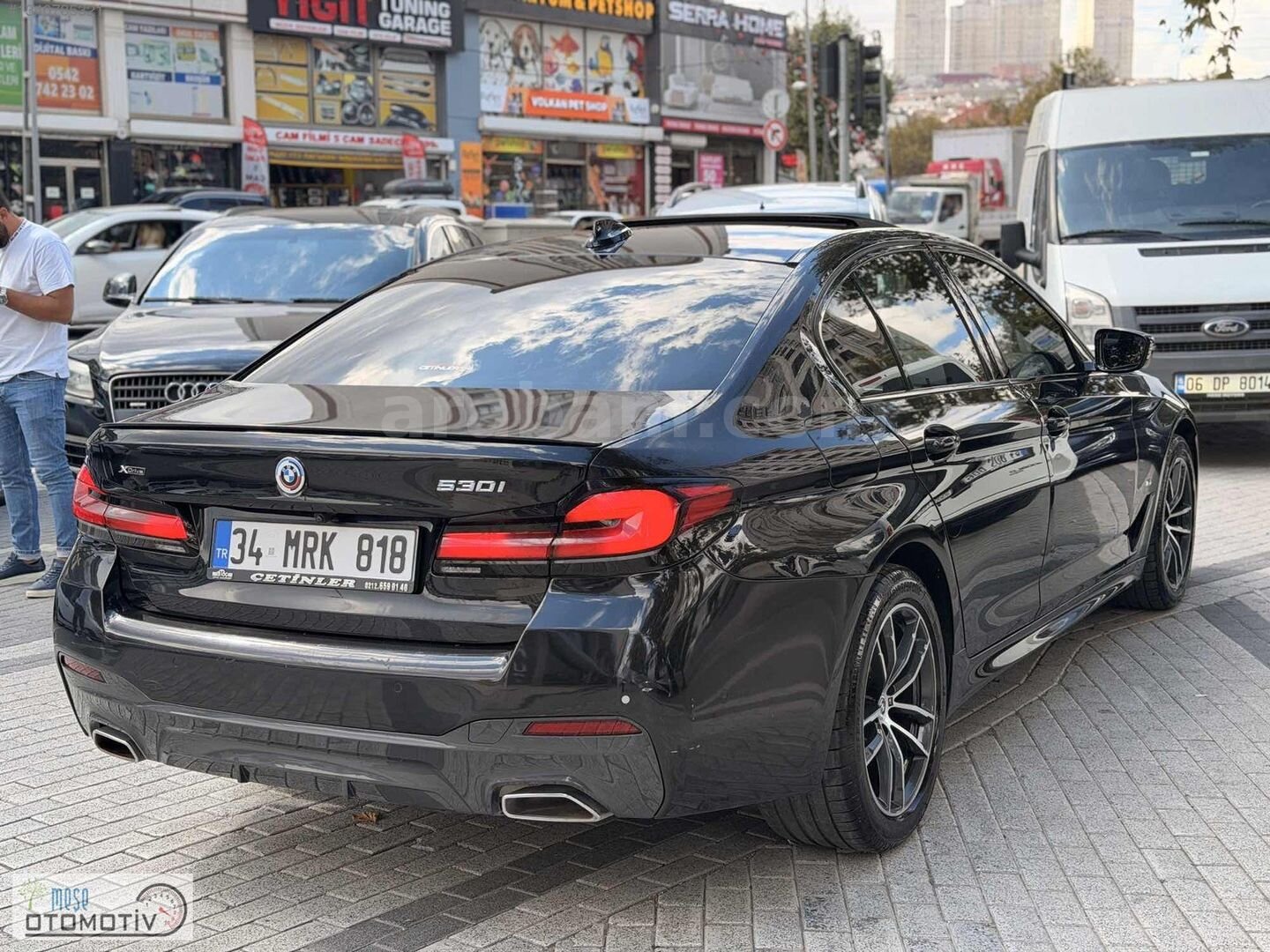 MEŞE MOTORS 2022 530İ X DRİVE 252 HP M SPORT İÇİ TABA + HARMAN 6