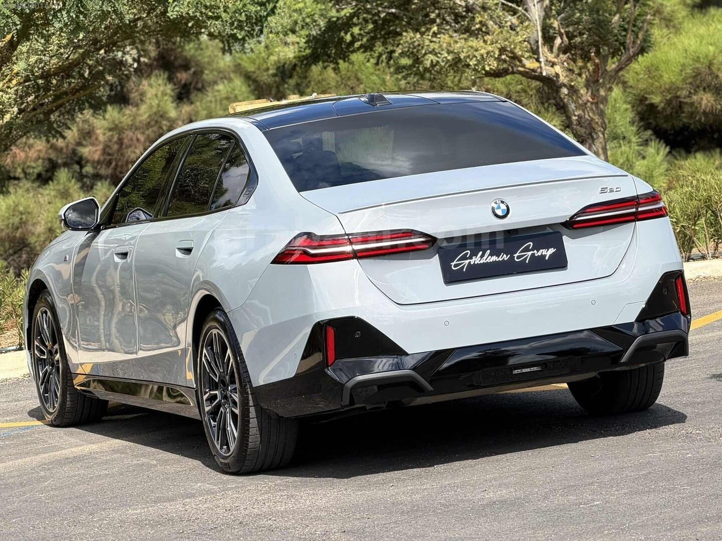 BMW 5.20 M SPORT / BROOKLYN / MOCHA DERİ / E-SIM / HATASIZ / PPF 6