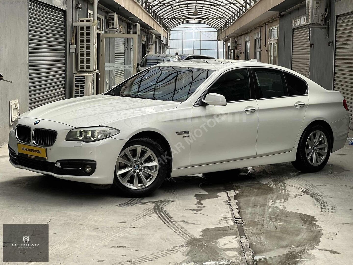 MERKAR'DAN HATASIZ BOYASIZ BMW 525D XDRIVE PREMIUM 4