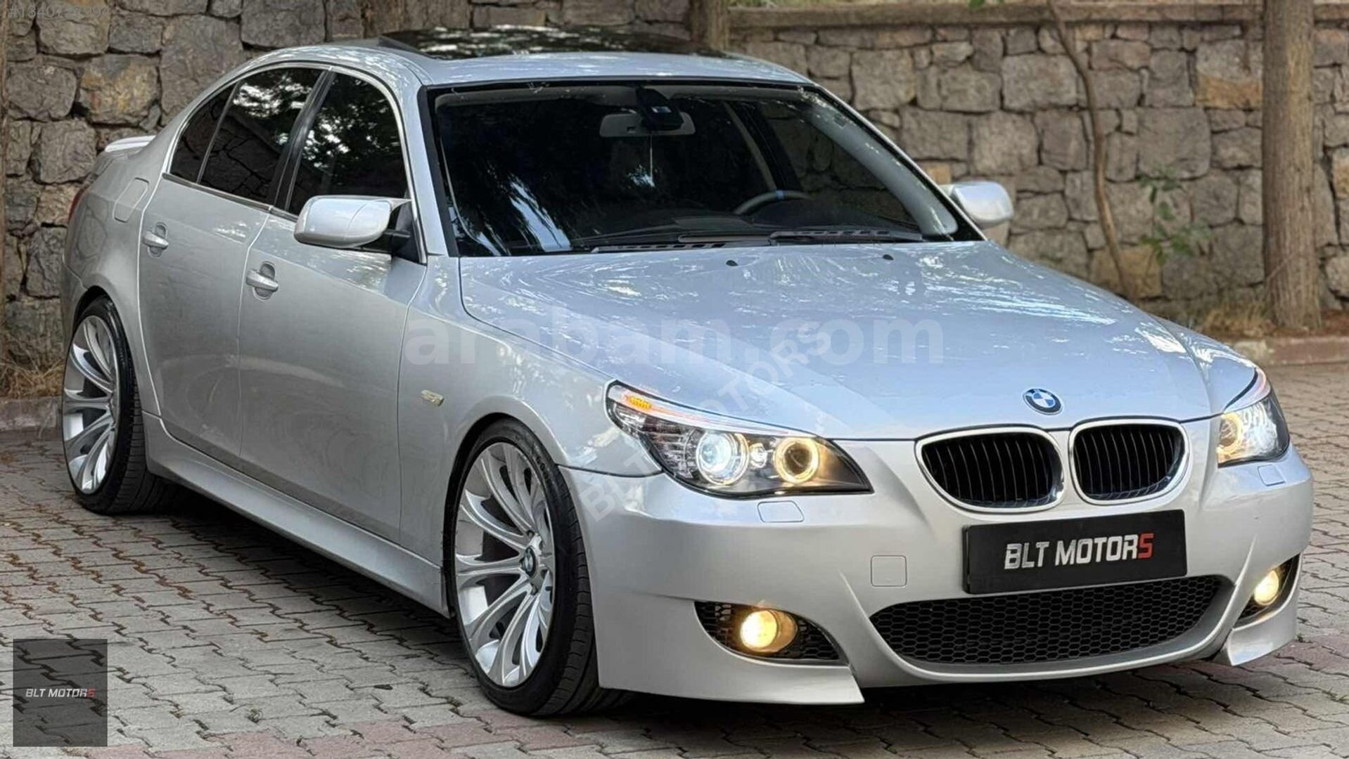 BLT MOTORS / 520i EMSALSİZ TEMİZLİKTE SIFIR KONDİSYON 1