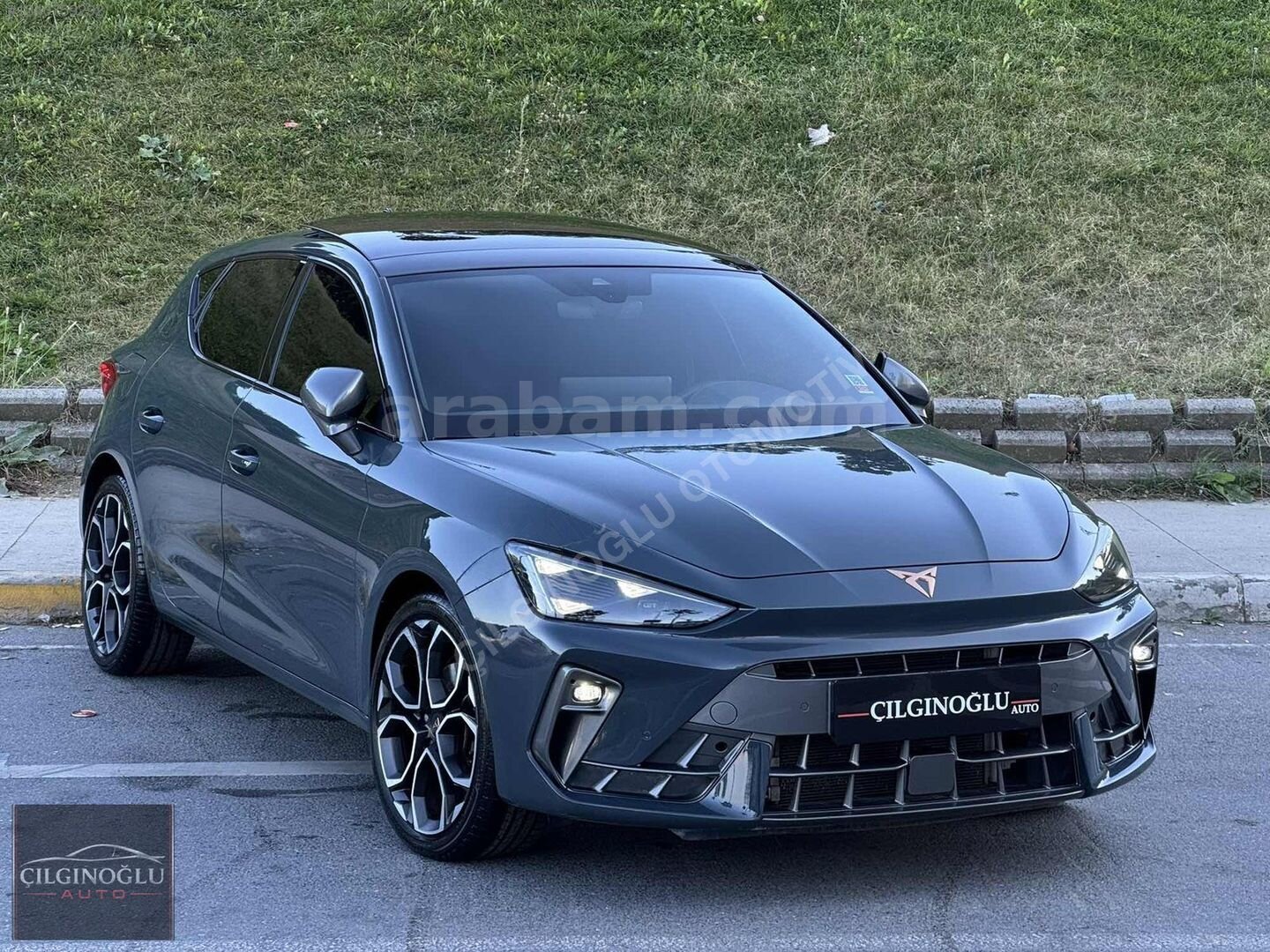 ÇILGINOĞLU - 2024 37KM LANSMAN RENK DEĞİŞENSİZ CUPRA LEON 2