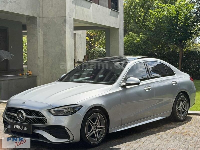PNR Auto-2022 C200 AMG 4MATIC BOYASIZ TRAMERSİZ KOLUMAN 27.000KM