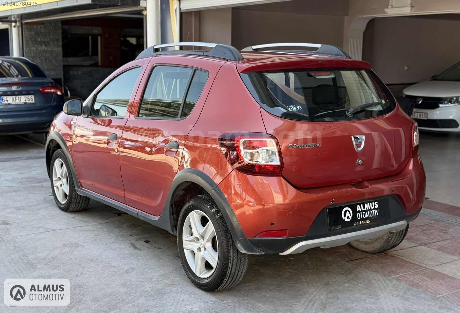 DACİA SANDERO STEPWAY//KIRMIZI-ORJİNAL 178 KM-BAKIMLI-MASRAFSIZ 4