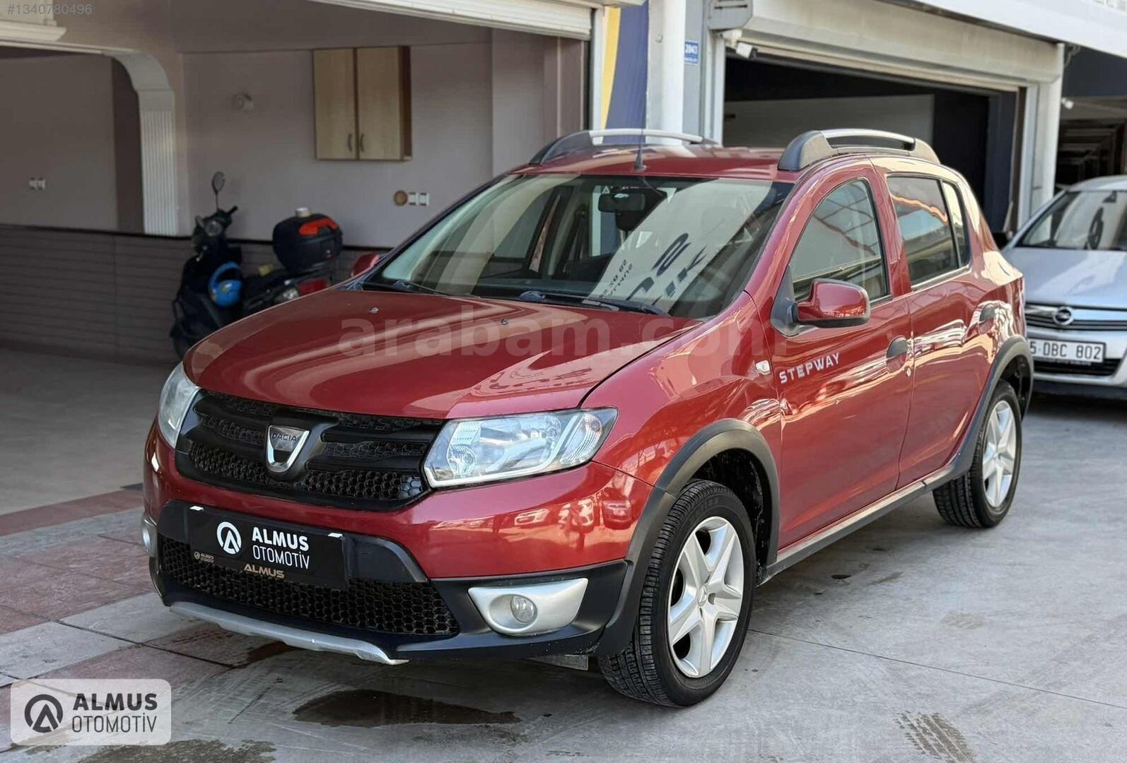 DACİA SANDERO STEPWAY//KIRMIZI-ORJİNAL 178 KM-BAKIMLI-MASRAFSIZ 1