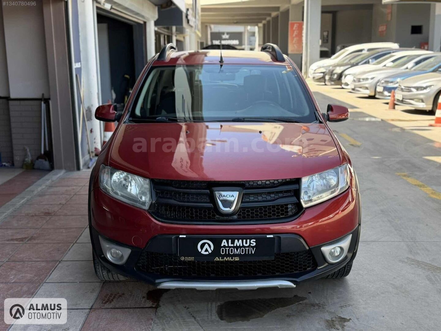 DACİA SANDERO STEPWAY//KIRMIZI-ORJİNAL 178 KM-BAKIMLI-MASRAFSIZ 2