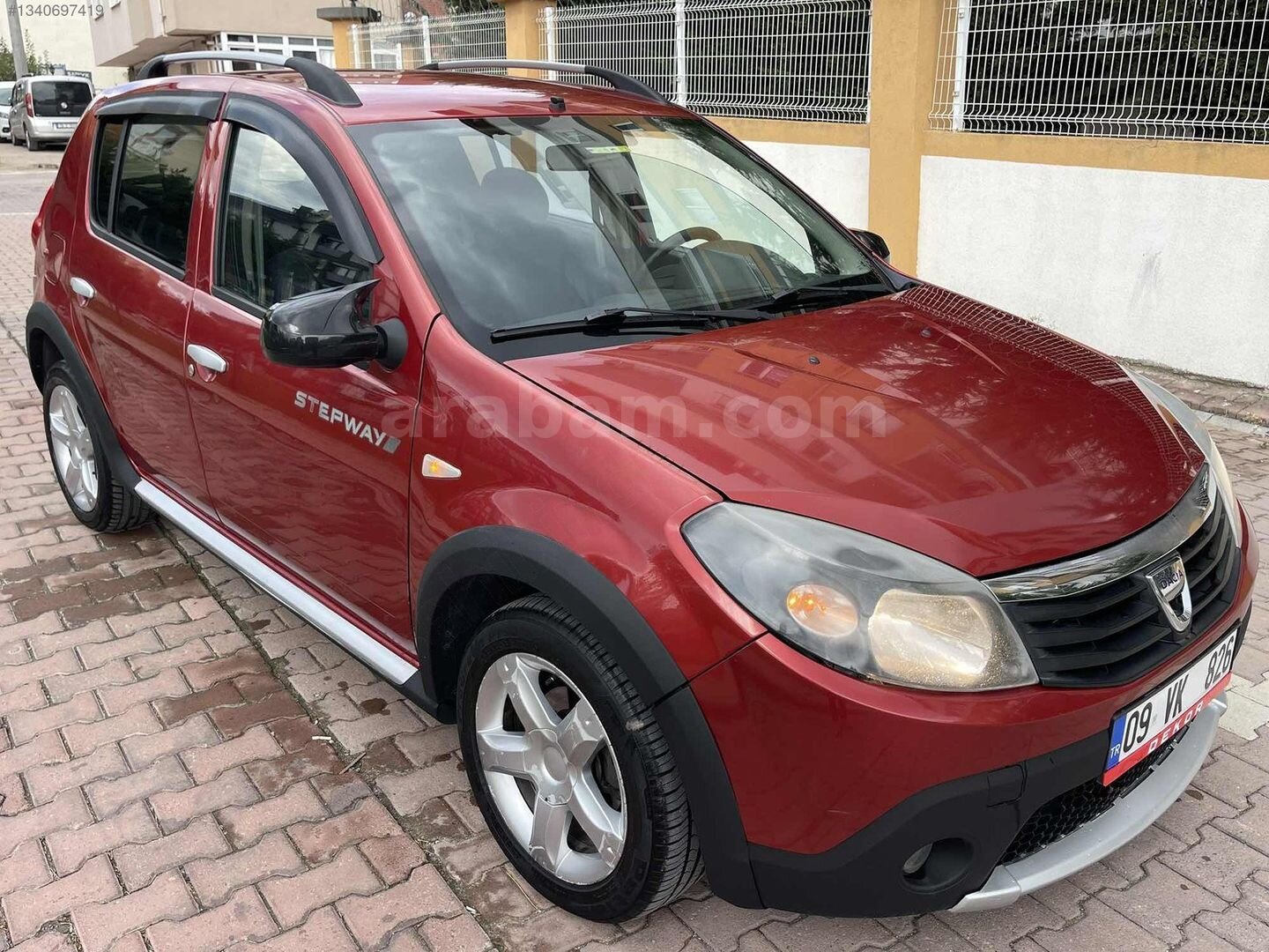 168 BİN ORJİNAL KM STEPWAY AİLE ARACI DACIA 2